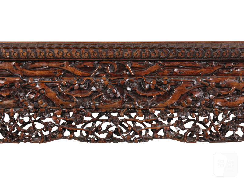 清 十九世紀 紅木雕梅紋長方桌 | GRANDE TABLE EN HONGMU SCULPTÉ À DÉCOR DE FLEURS DE PRUNIERS - 图8